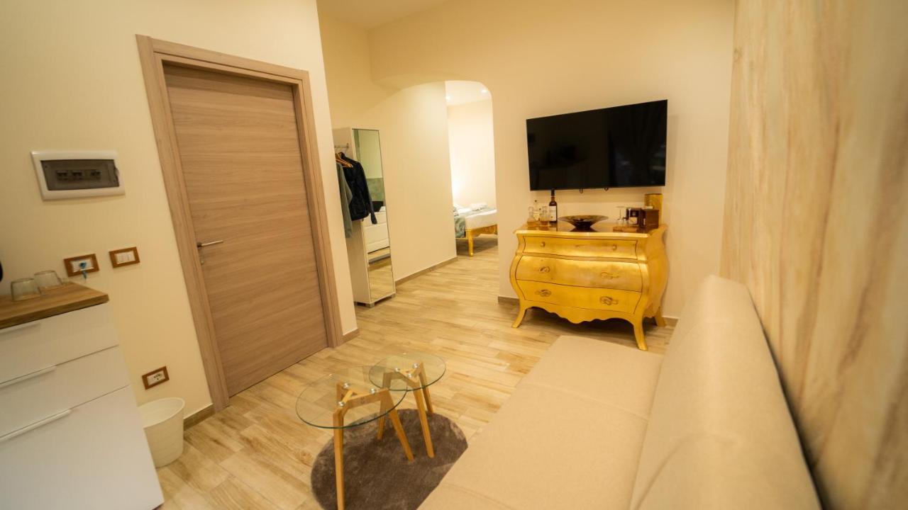 Sensoria Naxos Suites Giardini Naxos Luaran gambar
