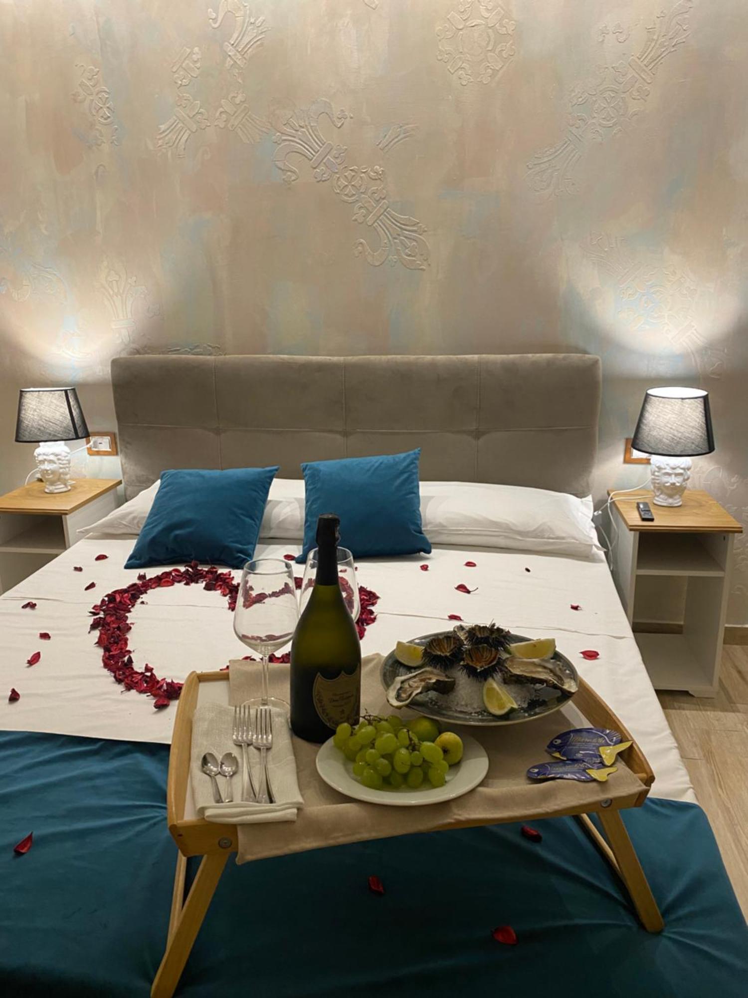 Sensoria Naxos Suites Giardini Naxos Luaran gambar